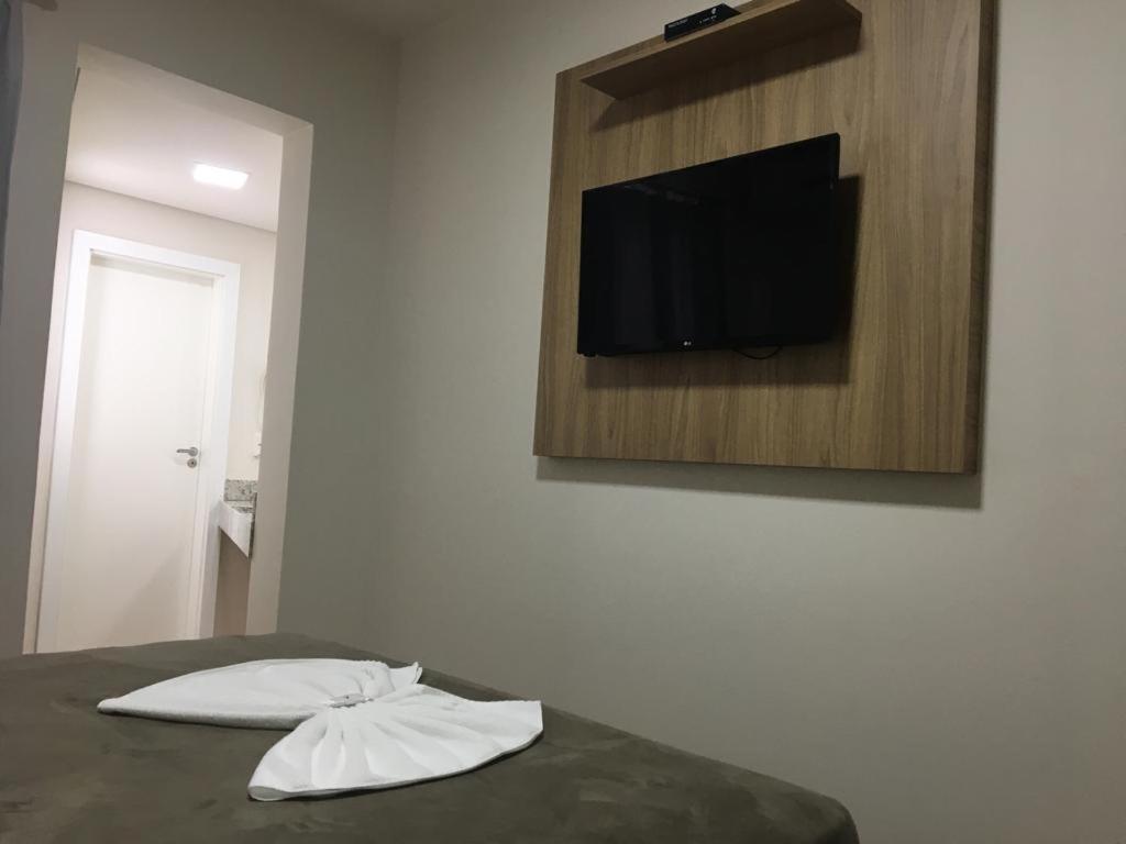 Hotel Paris クリティバノス エクステリア 写真